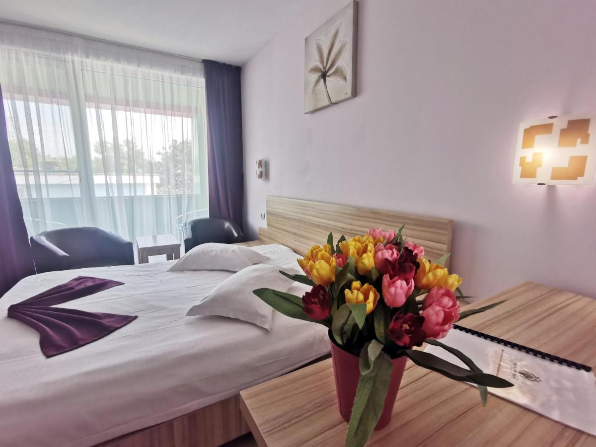 Hotel Fortuna เอโฟริเอนอร์ด ภายนอก รูปภาพ