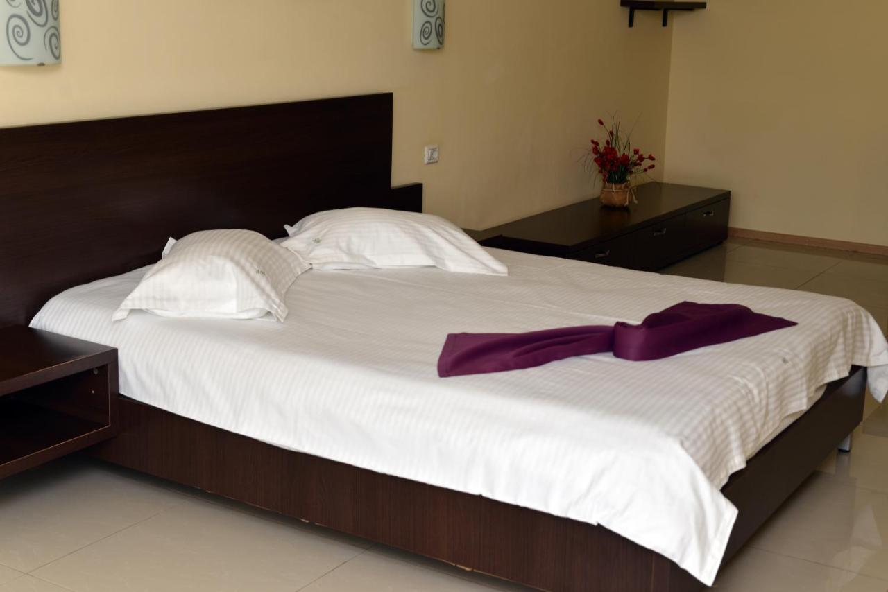 Hotel Fortuna เอโฟริเอนอร์ด ภายนอก รูปภาพ