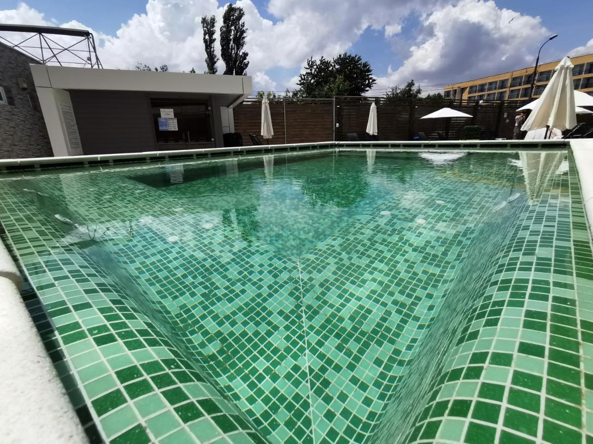 Hotel Fortuna เอโฟริเอนอร์ด ภายนอก รูปภาพ