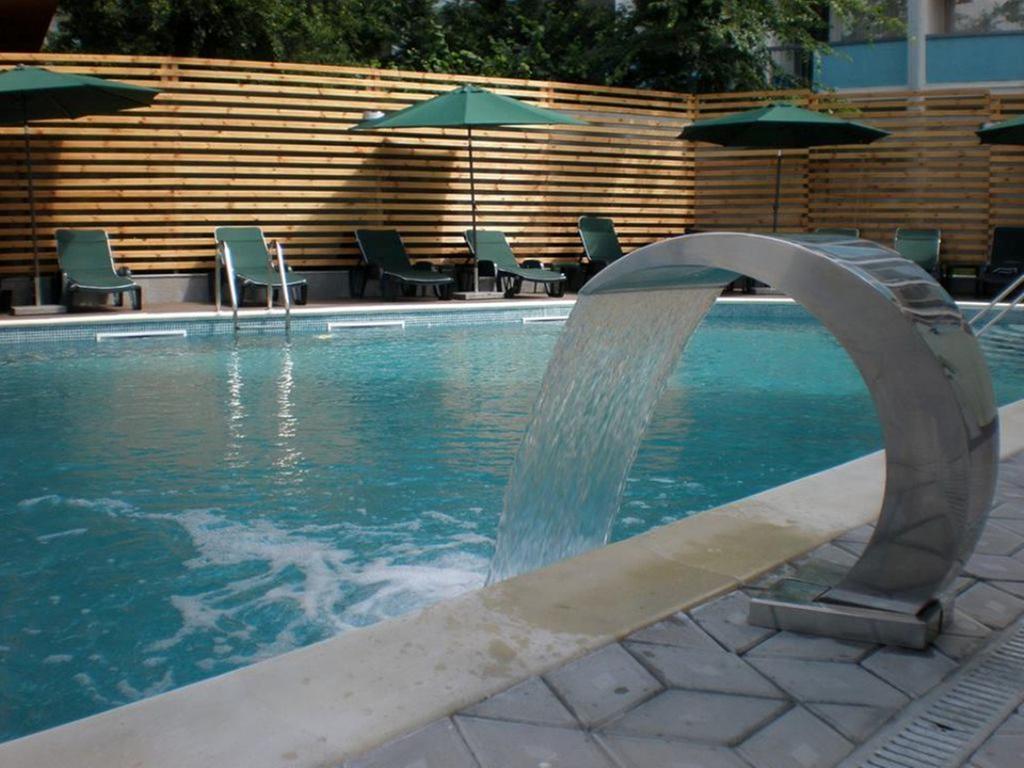 Hotel Fortuna เอโฟริเอนอร์ด ภายนอก รูปภาพ